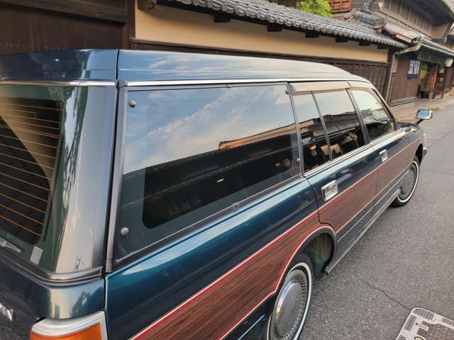 Toyota Crown Van 10