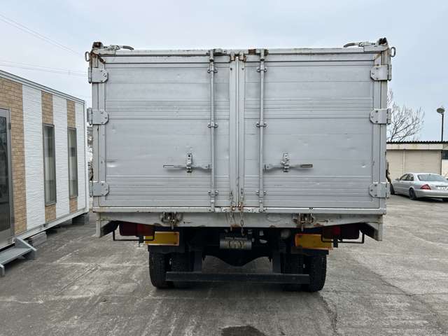 Hino Ranger 6