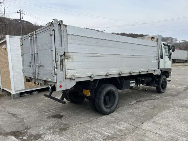 Hino Ranger 7