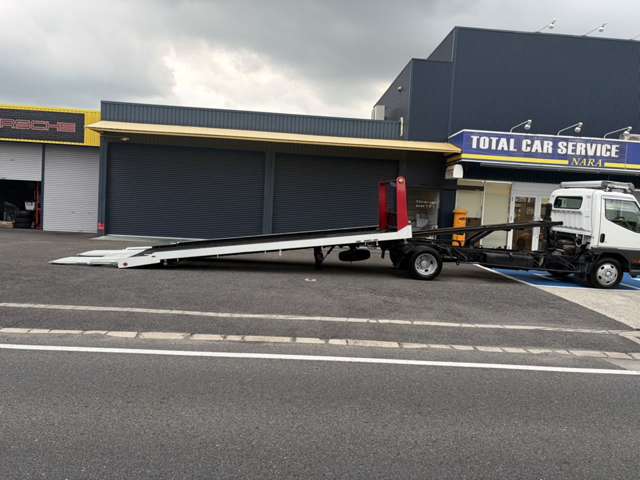 Mitsubishi Fuso Canter 8