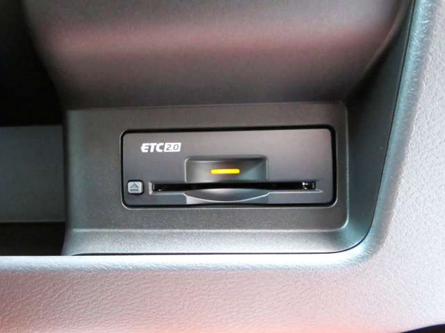 Mitsubishi Delica Mini 11