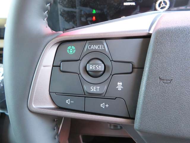 Mitsubishi Delica Mini 5