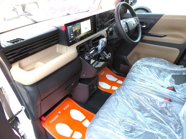 Mitsubishi Delica Mini 7