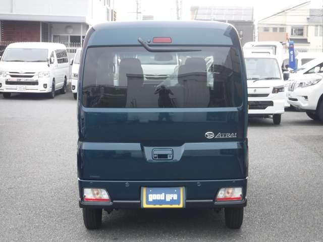 Daihatsu Atrai 12