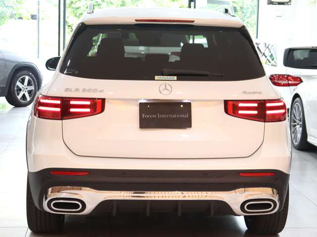 Mercedes-Benz GLB 6
