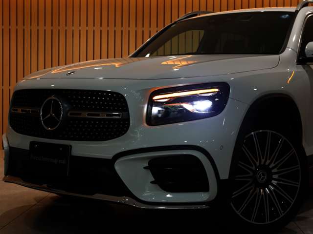 Mercedes-Benz GLB 10