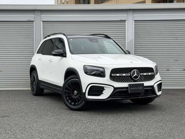 Mercedes-Benz GLB 11