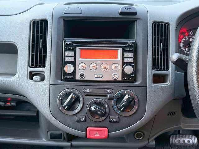 Nissan AD 12