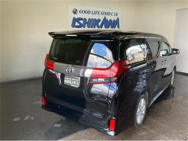 Toyota Alphard 11