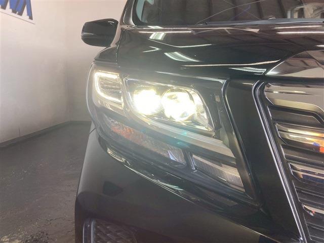 Toyota Alphard 5