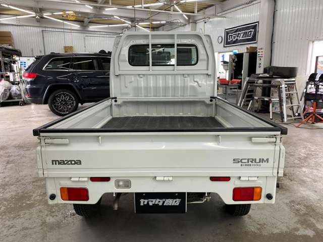 Mazda Scrum Truck 7