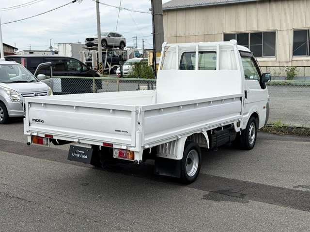 Mazda Bongo Truck 5