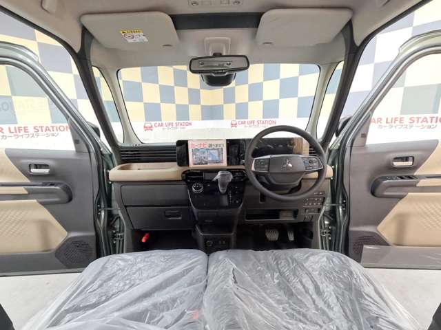 Mitsubishi Delica Mini 9