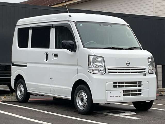 Nissan NV100 Clipper 3