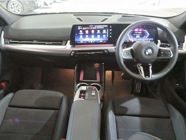 BMW X2 4