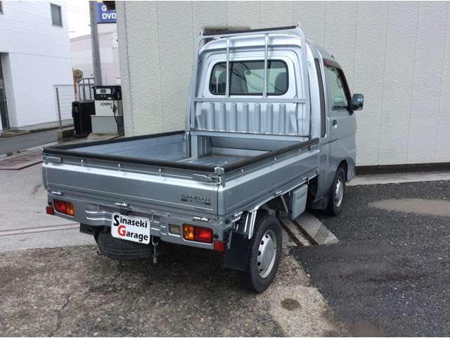 Subaru Sambar Truck 9