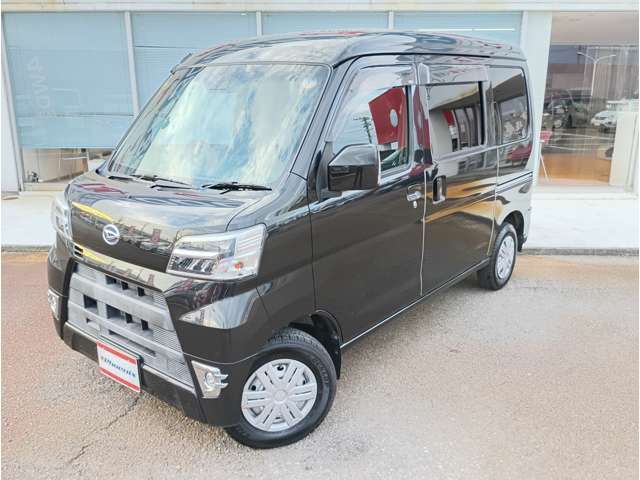Daihatsu Hijet Cargo 4
