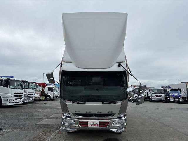 Mitsubishi Fuso Fighter 4