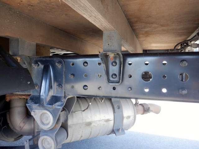 Mitsubishi Fuso Canter 11