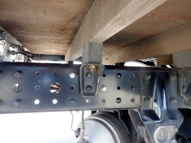 Mitsubishi Fuso Canter 12