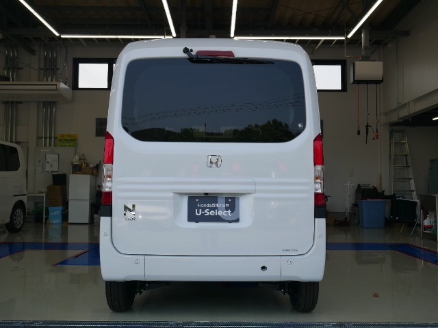 Honda N-VAN 6