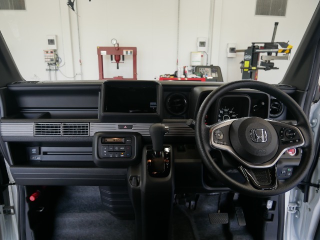 Honda N-VAN 7
