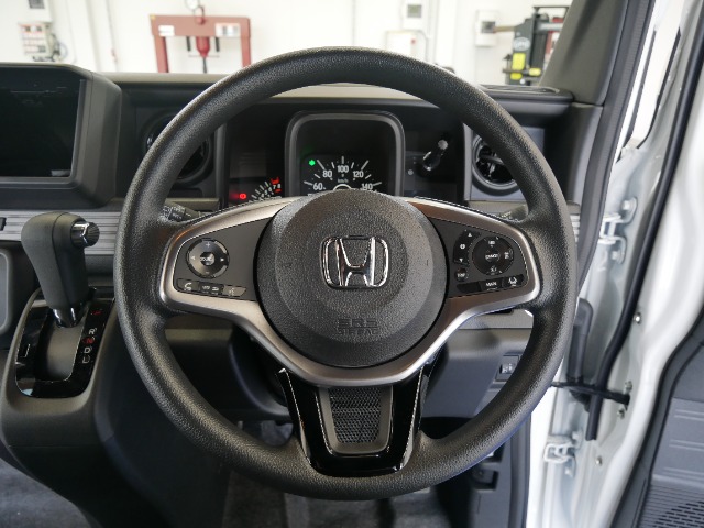Honda N-VAN 10