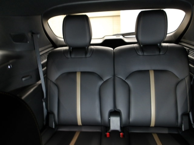 Mazda CX-80 12