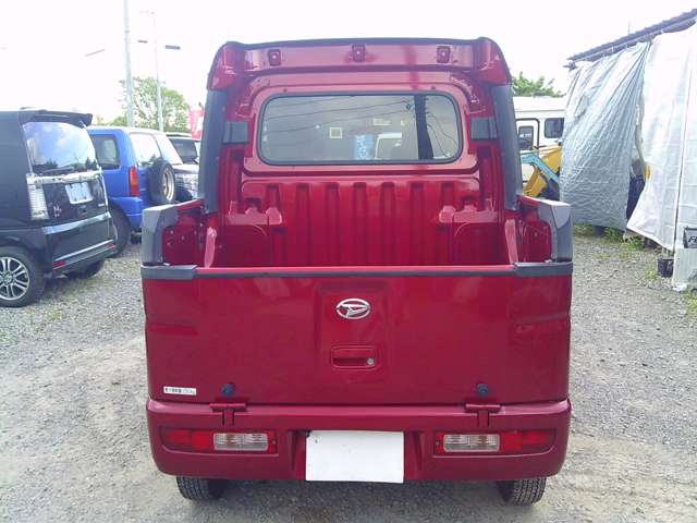 Daihatsu Hijet Deck Van 8