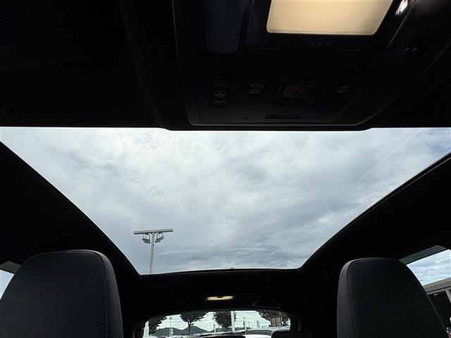 Lexus NX 9