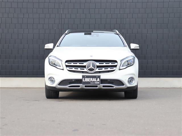 Mercedes-Benz GLA-Class 5