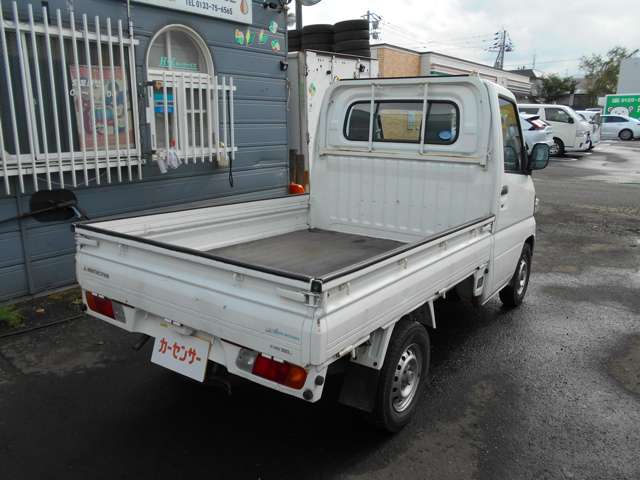 Mitsubishi Minicab Truck 8
