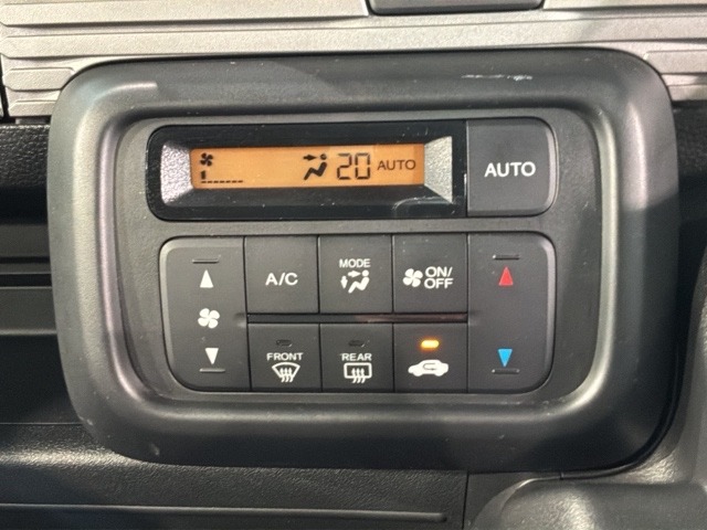Honda N-VAN 7