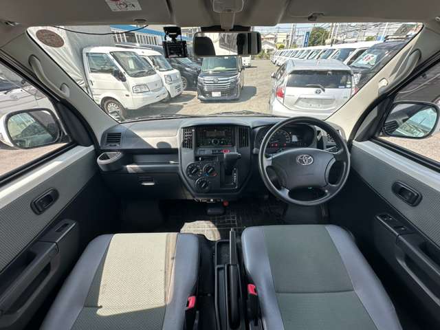 Toyota Town Ace Van 6