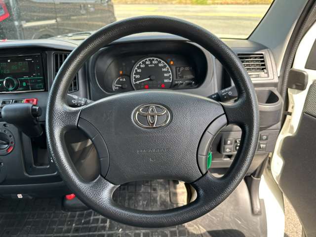 Toyota Town Ace Van 10