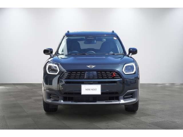 MINI Countryman 8