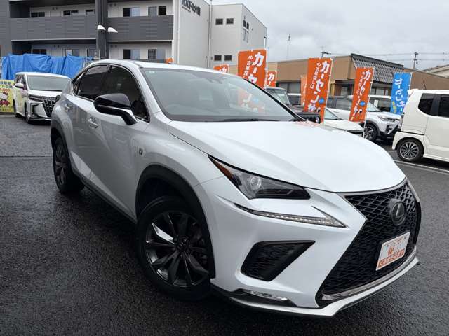Lexus NX 7