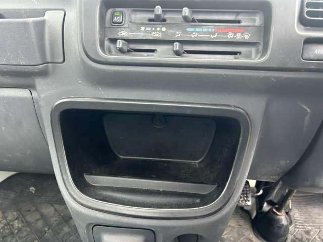 Daihatsu Hijet Truck 6