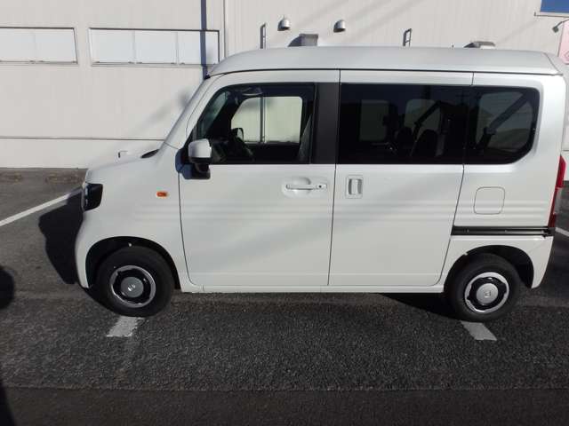 Honda N-VAN 9