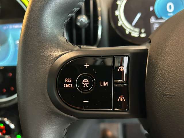 MINI Crossover 10
