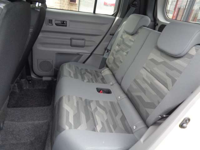 Daihatsu Taft 12