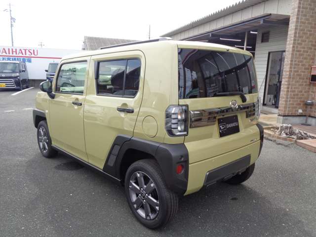Daihatsu Taft 7