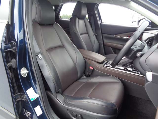 Mazda CX-30 6