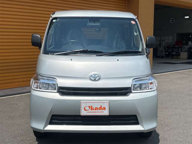 Toyota Town Ace Van 3