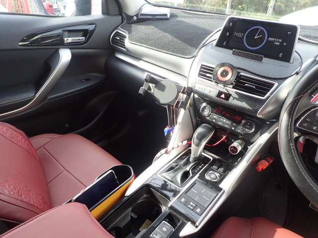 Mitsubishi Eclipse Cross 10