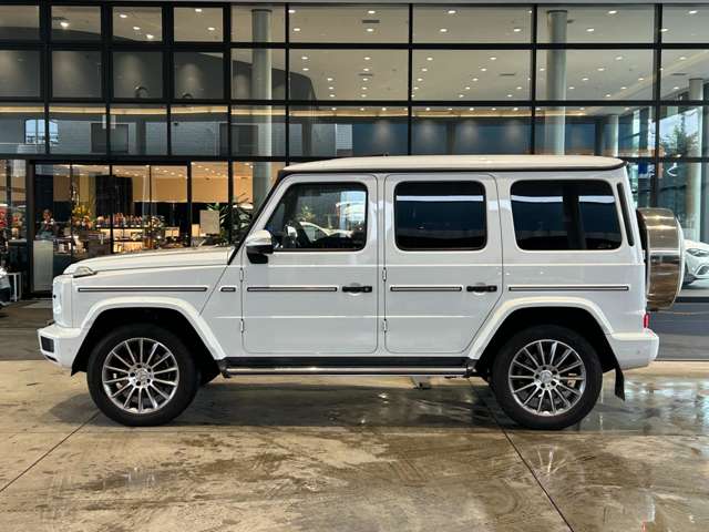 Mercedes-Benz G-Class 3