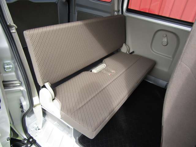 Nissan NV100 Clipper 8