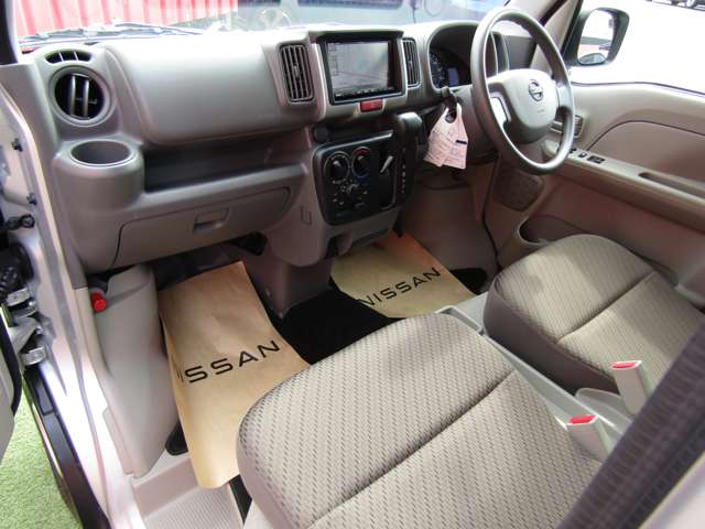 Nissan NV100 Clipper 9