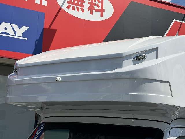 Daihatsu Atrai 5