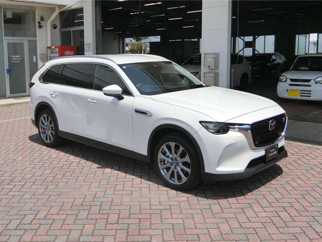 Mazda CX-80 11